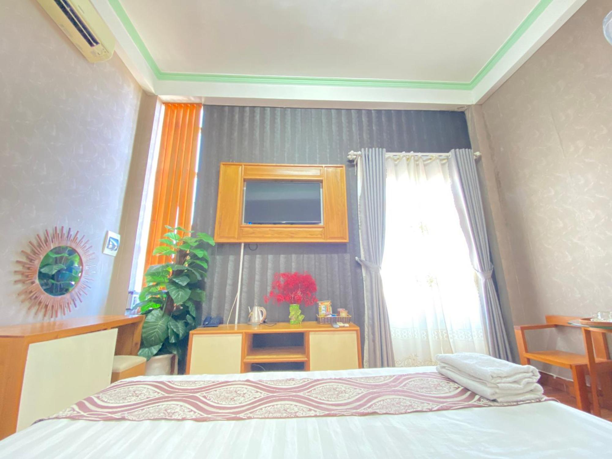 Hong My Hotel Tỉnh Kontum Exterior photo