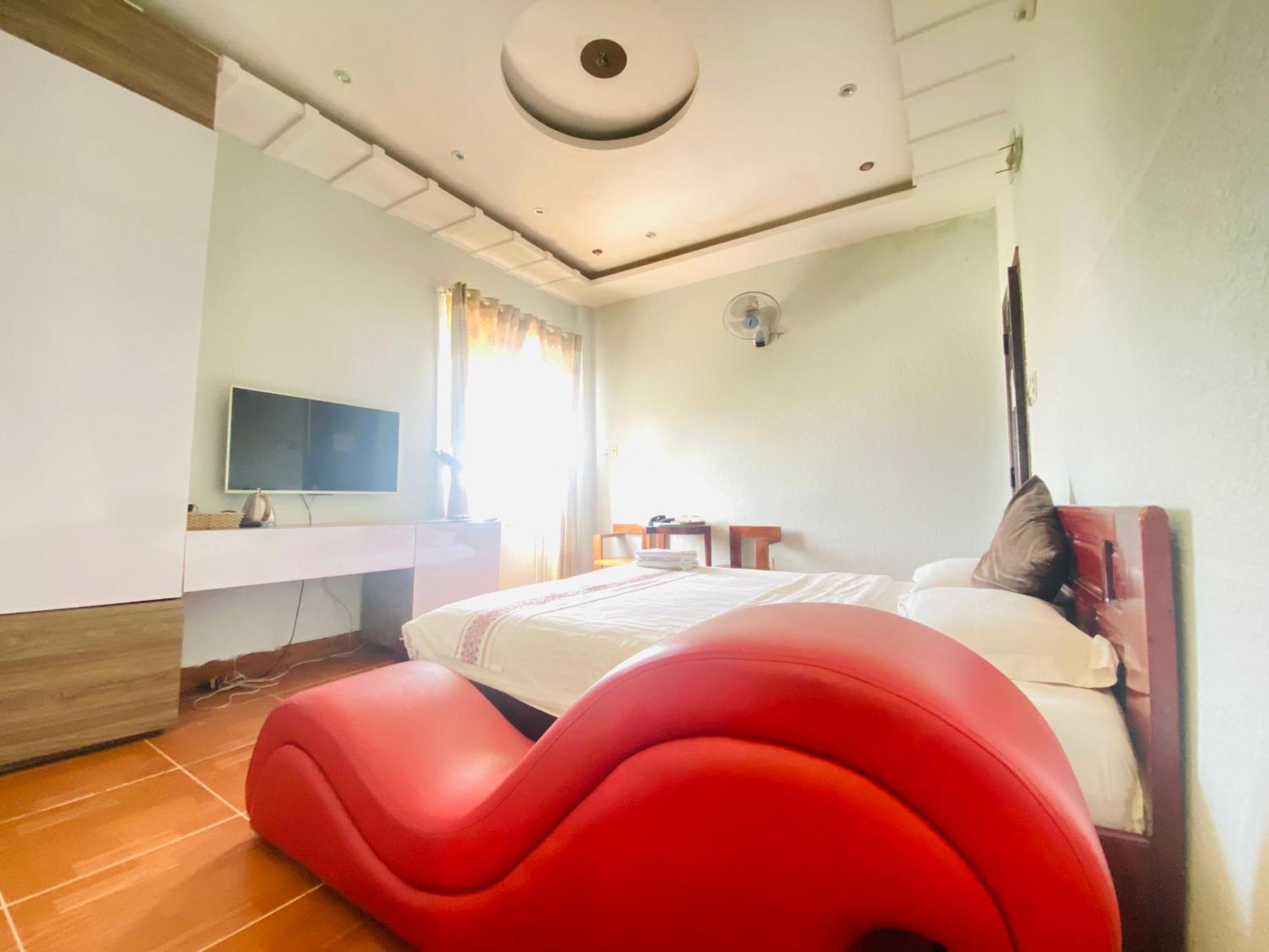 Hong My Hotel Tỉnh Kontum Exterior photo