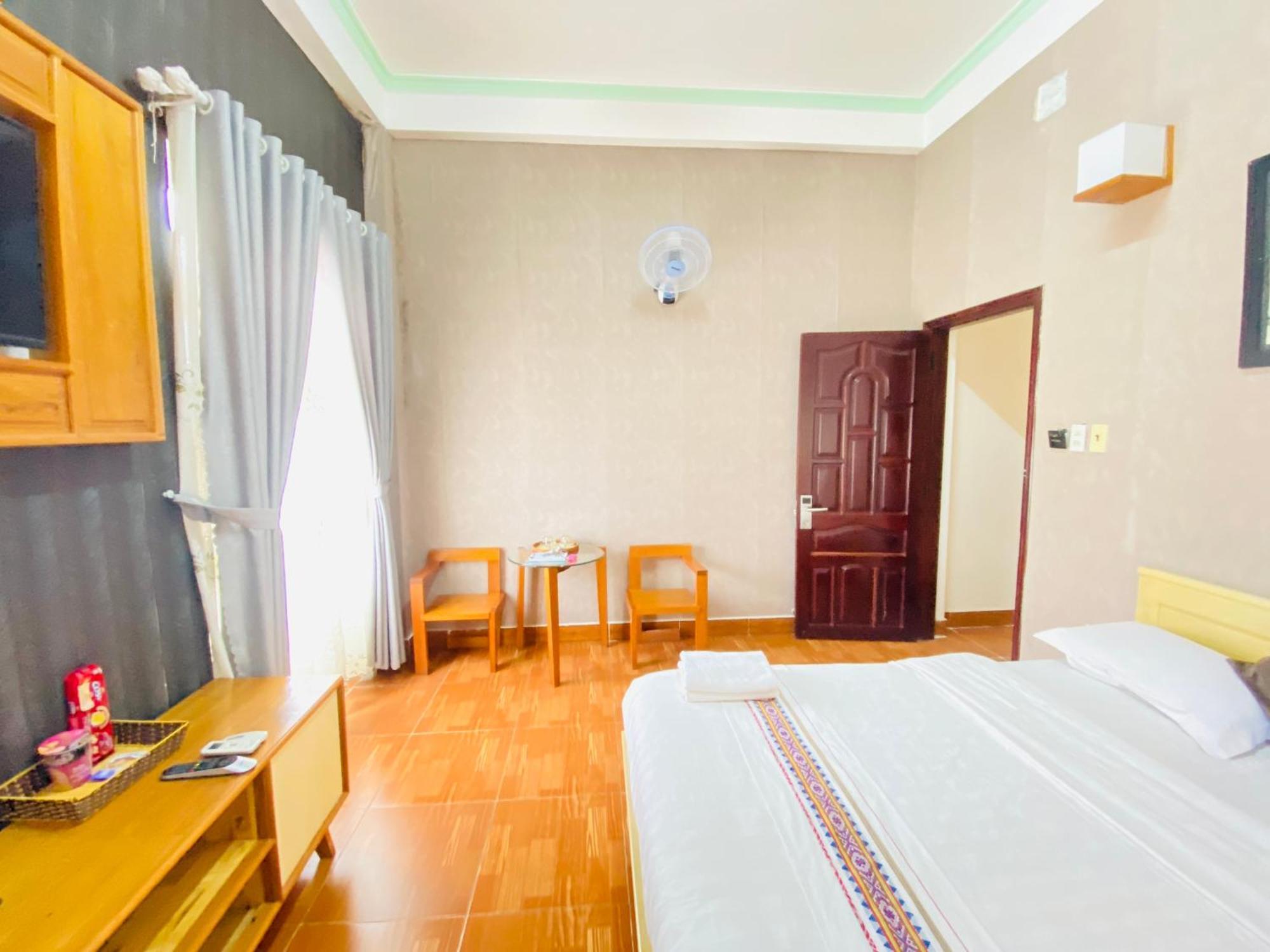 Hong My Hotel Tỉnh Kontum Exterior photo